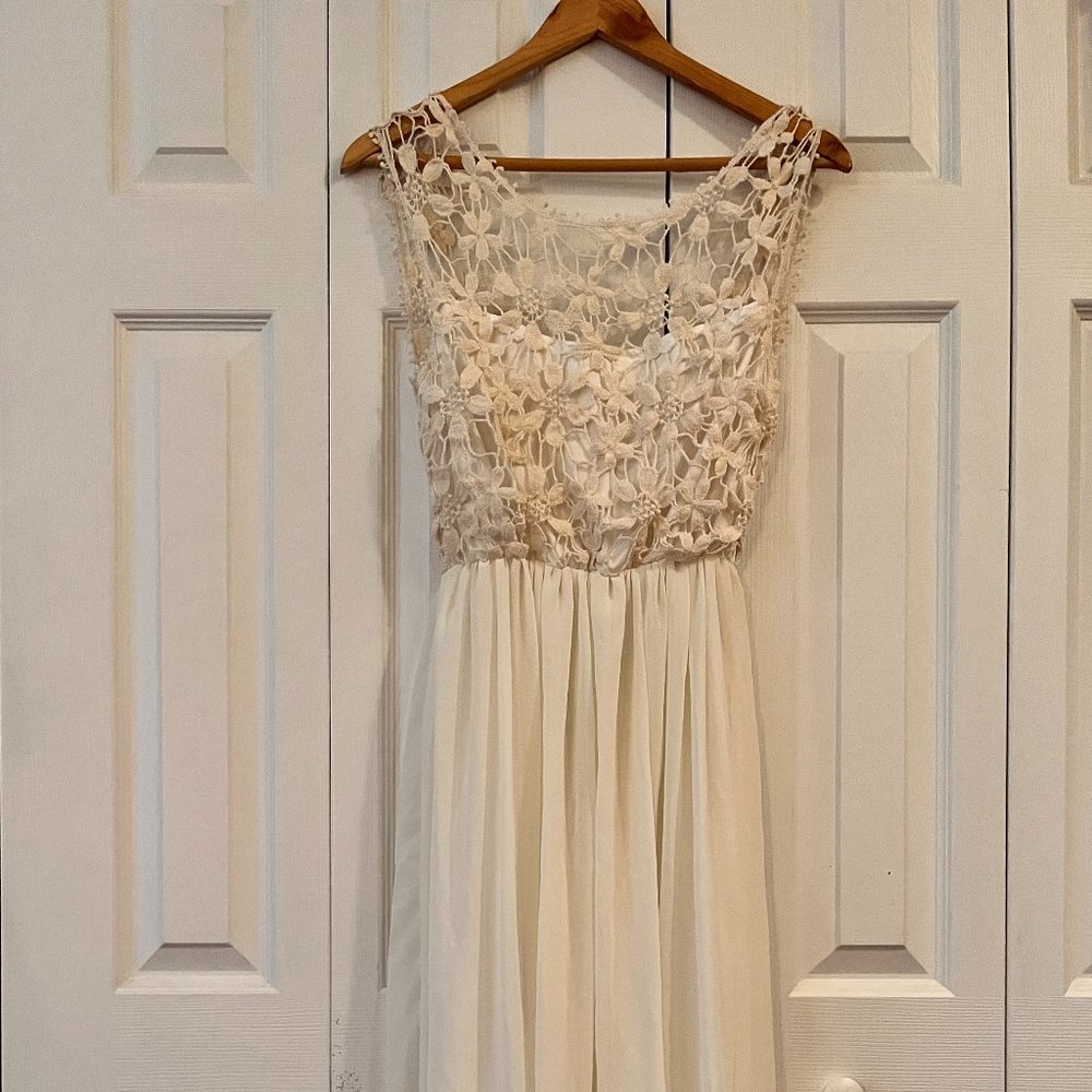 Jade & Juliet "Cheryl" Dress in Ivory (size s)